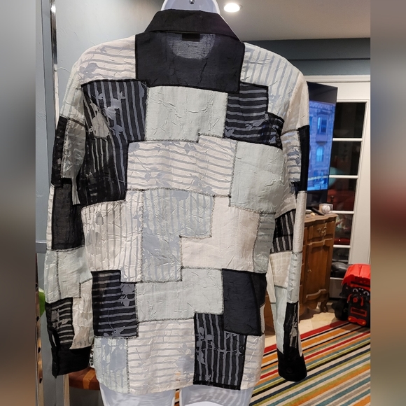 Blue Ice see through button down patchy blouse - Picture 5 of 11